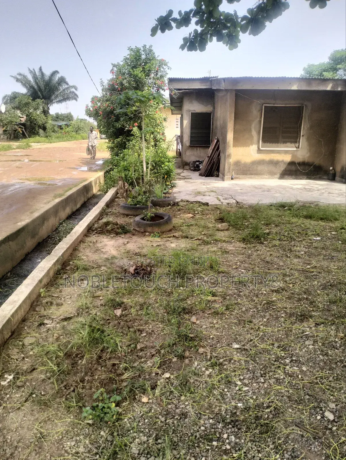 3bdrm Bungalow in Isheri Olofin Lasu for sale in Iseri Olofin