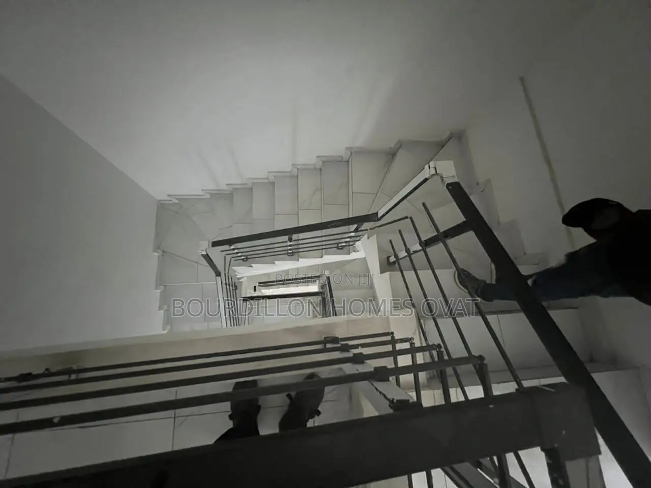 5bdrm Apartment in Ikate for sale in Ikate