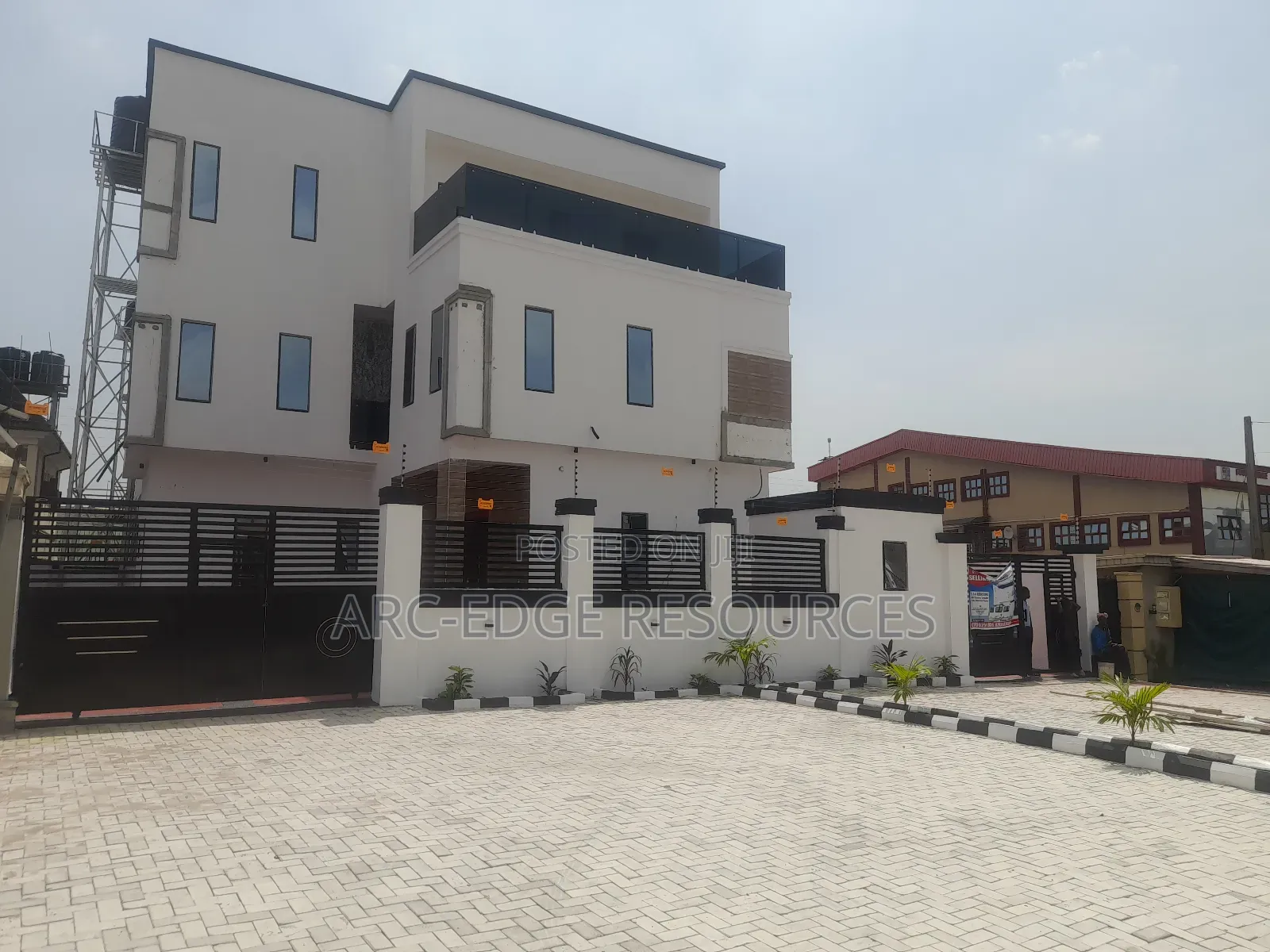 4bdrm Duplex in Apple Junction for sale in Apple Junction