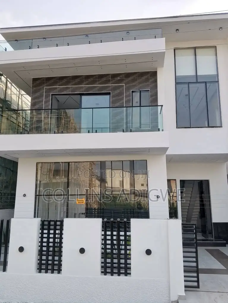 4bdrm Duplex in Ajah for sale in Ajah