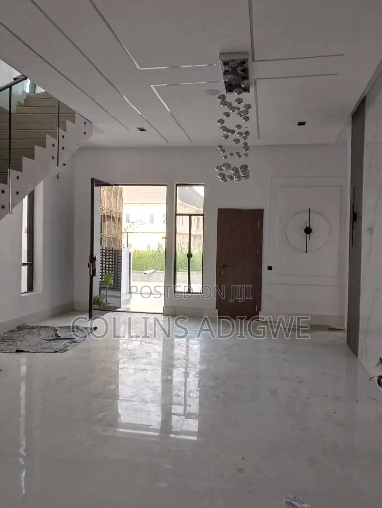 4bdrm Duplex in Ajah for sale in Ajah