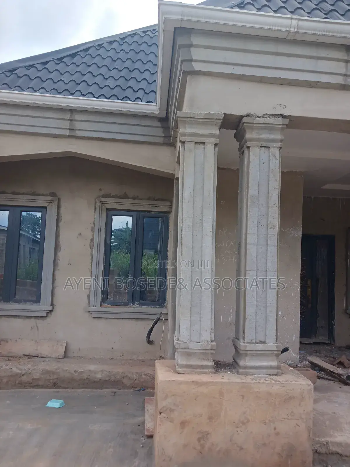 4bdrm Bungalow in City Of David, Obafemi-Owode for sale in Obafemi-Owode