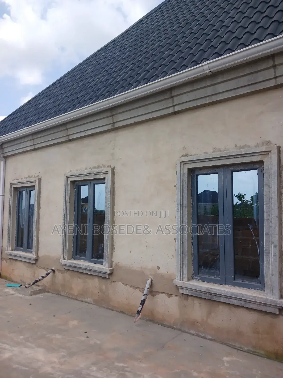 4bdrm Bungalow in City Of David, Obafemi-Owode for sale in Obafemi-Owode