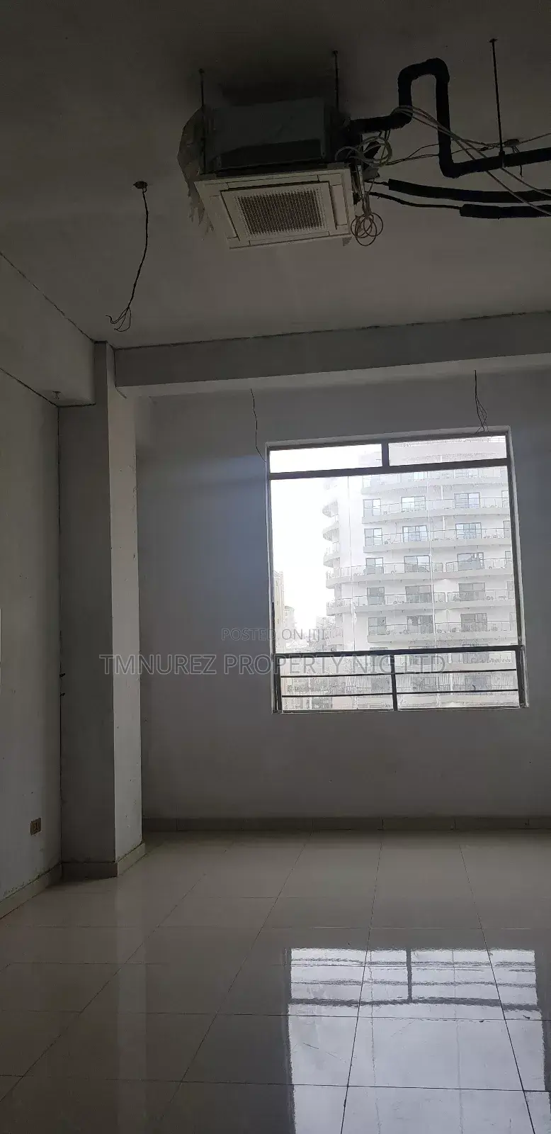 Showroom for Rent at Lekki Phase1 Vi in Lekki Phase 1