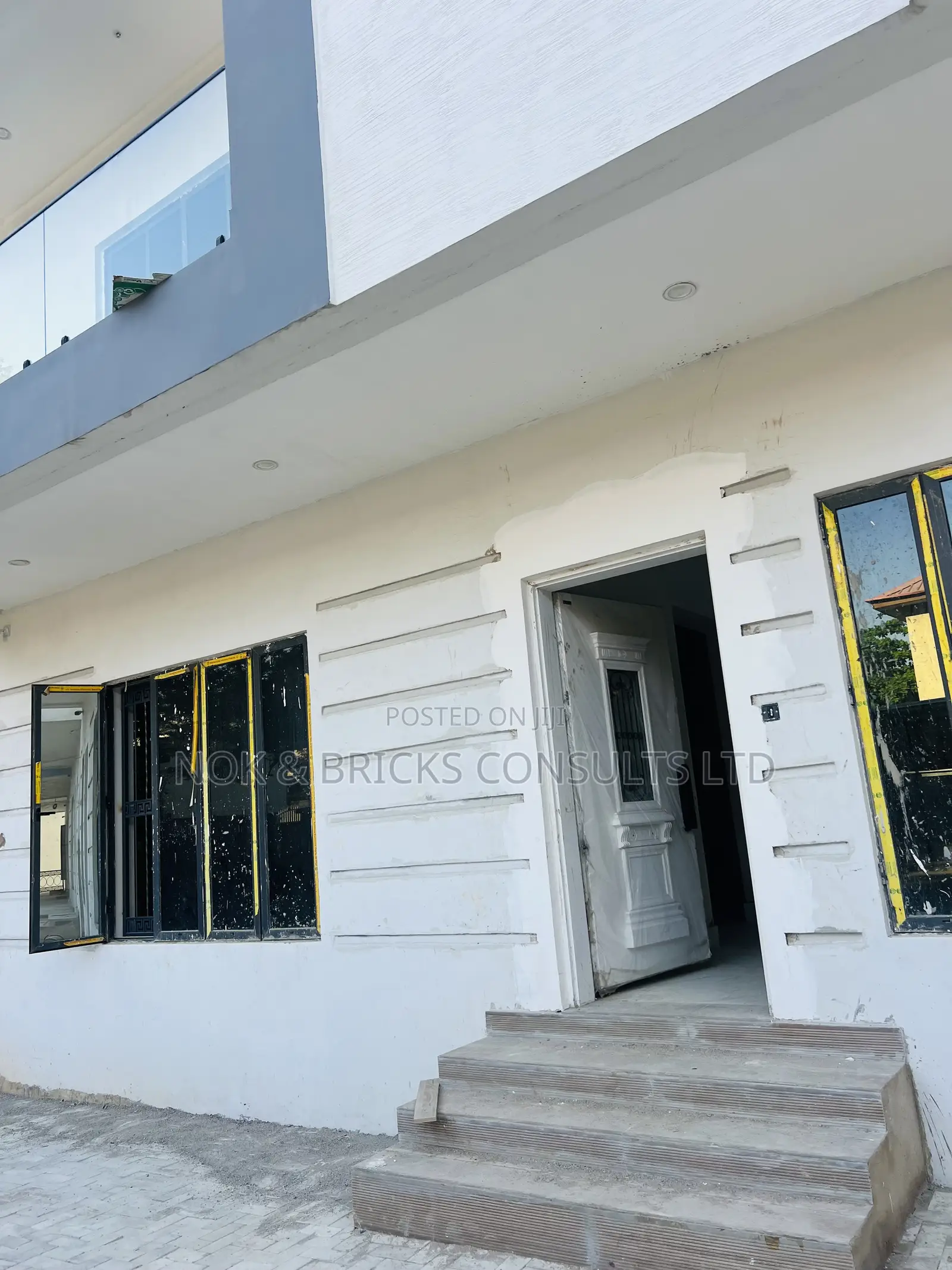 6bdrm Duplex in Premium Apartment, Utako for sale in Utako