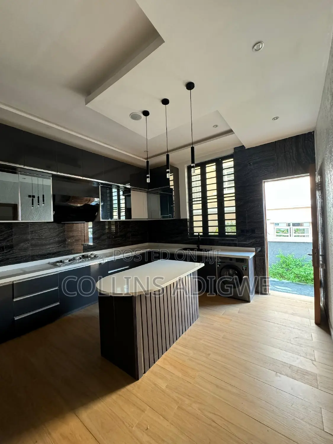 5bdrm Duplex in Chevron Lekki for rent in Chevron