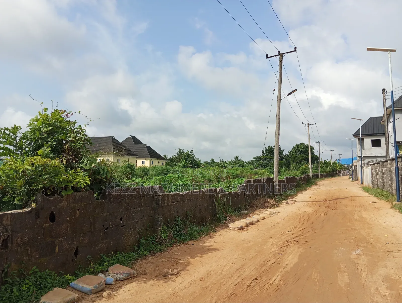 For Sale : 2 Plots at Road 5 , Off Sars Rd, Rumuaghulu, Ph in Rumuahalu
