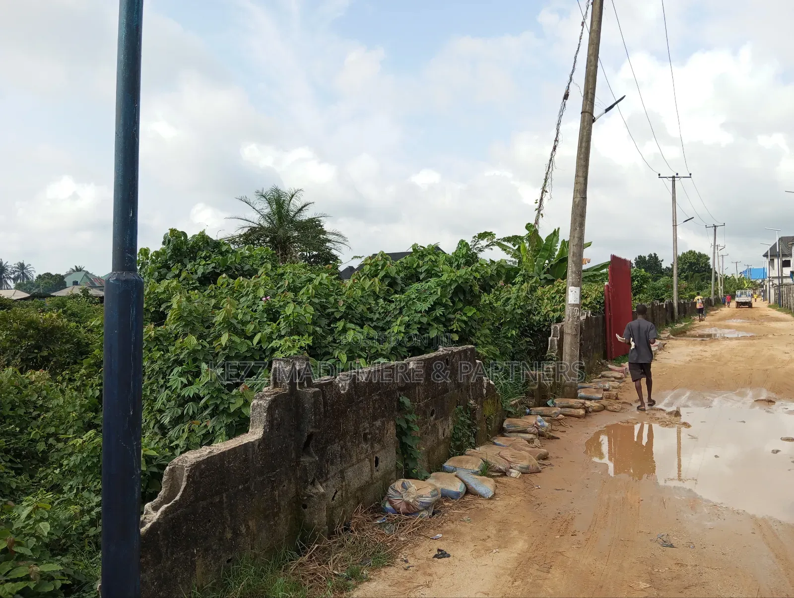 For Sale : 2 Plots at Road 5 , Off Sars Rd, Rumuaghulu, Ph in Rumuahalu