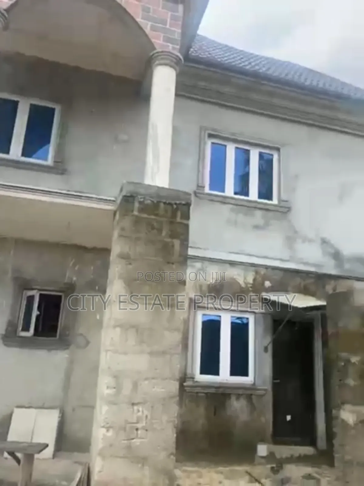 5bdrm Duplex in Off Sars Road, Port-Harcourt for sale in Port-Harcourt