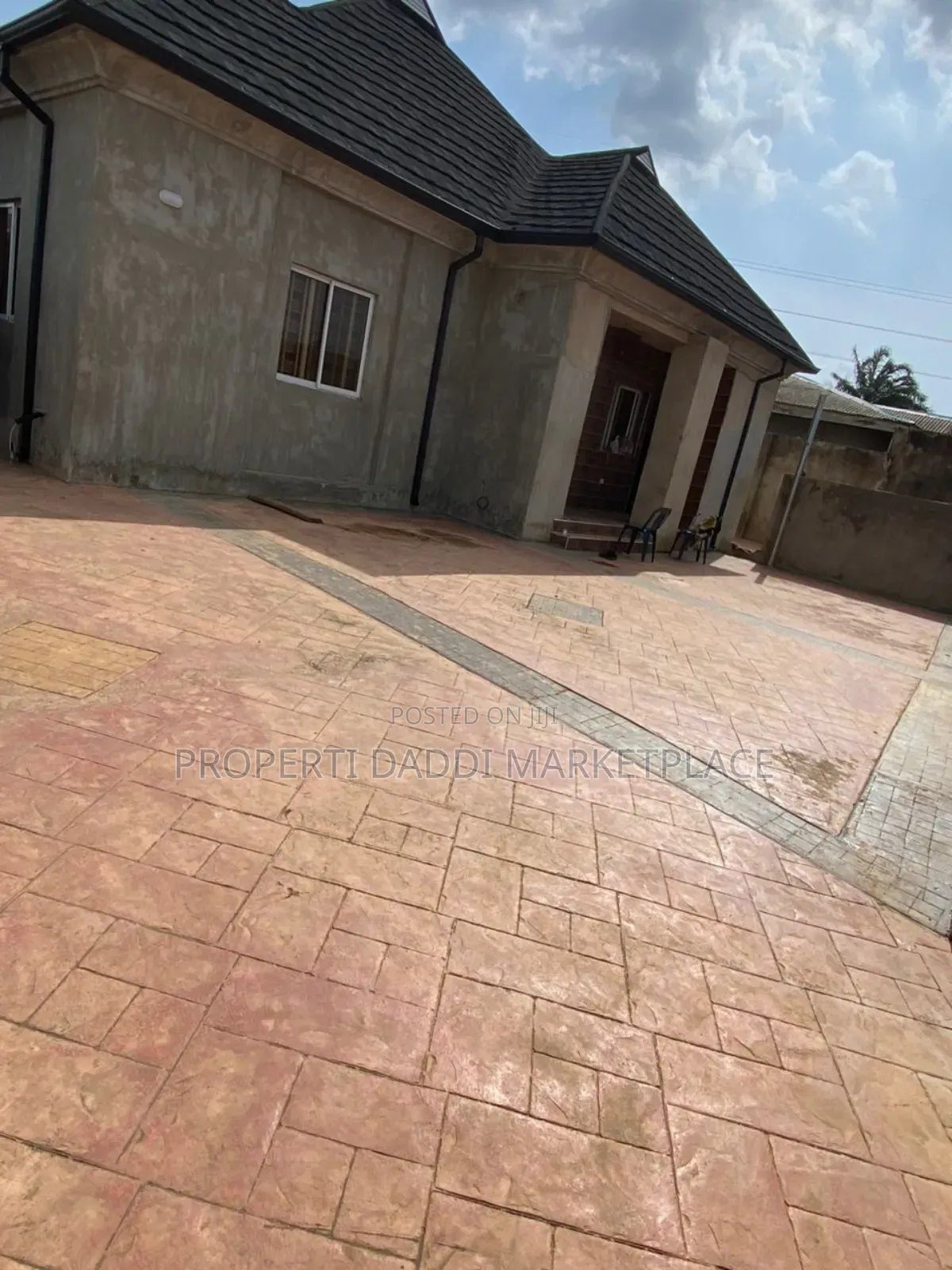 4bdrm Bungalow in Ayobo for sale in Ayobo