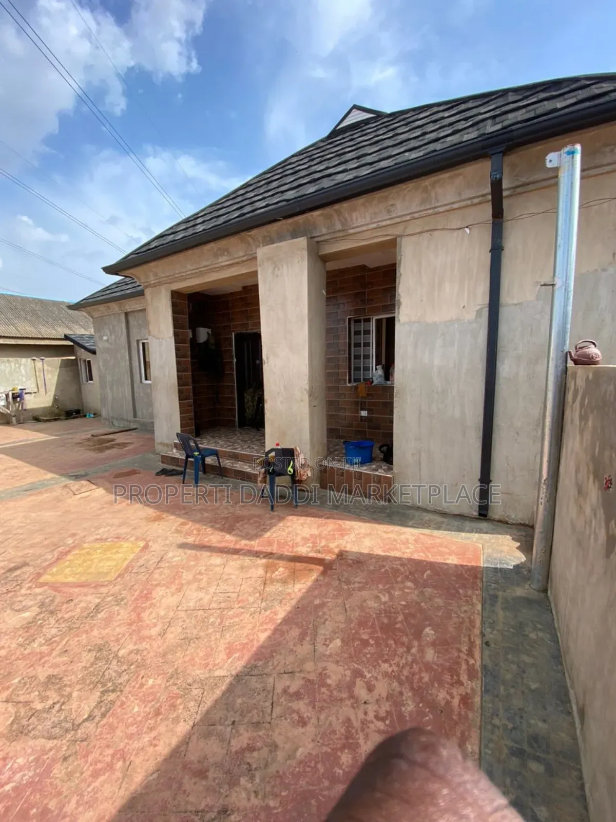 4bdrm Bungalow in Ayobo for sale in Ayobo