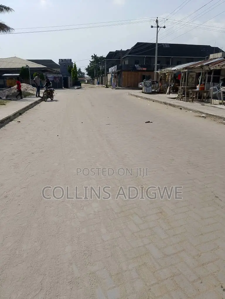 450 SQM Land Contains 3 Shops, Bar For Sale, Ajah in Bogije