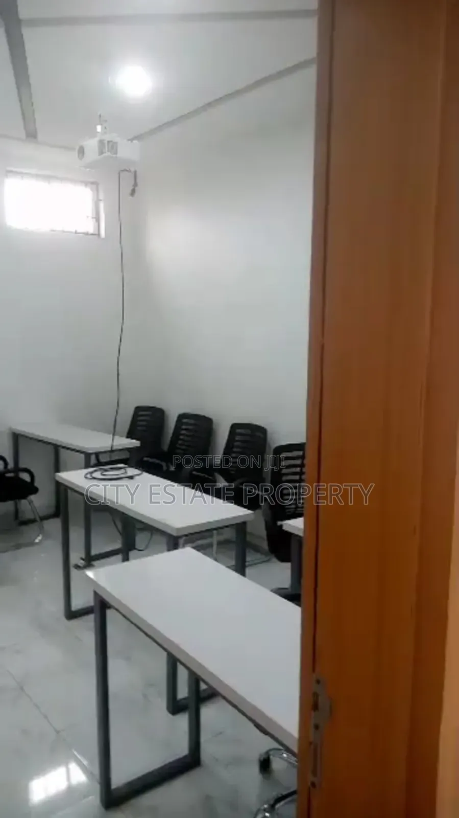 Office Space to Let in Gra Ph in Port-Harcourt