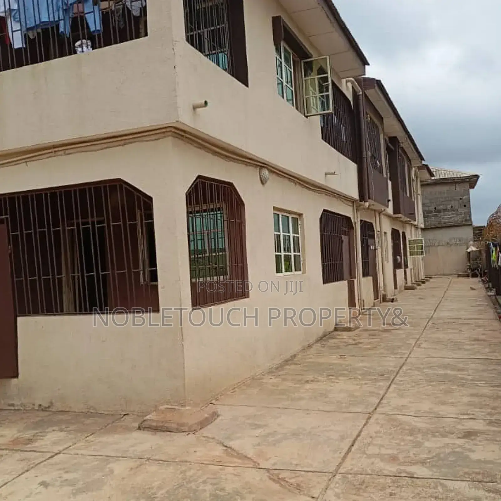 2bdrm Block of Flats in Iyana Iyesi Ogun, Ifo for sale in Ifo