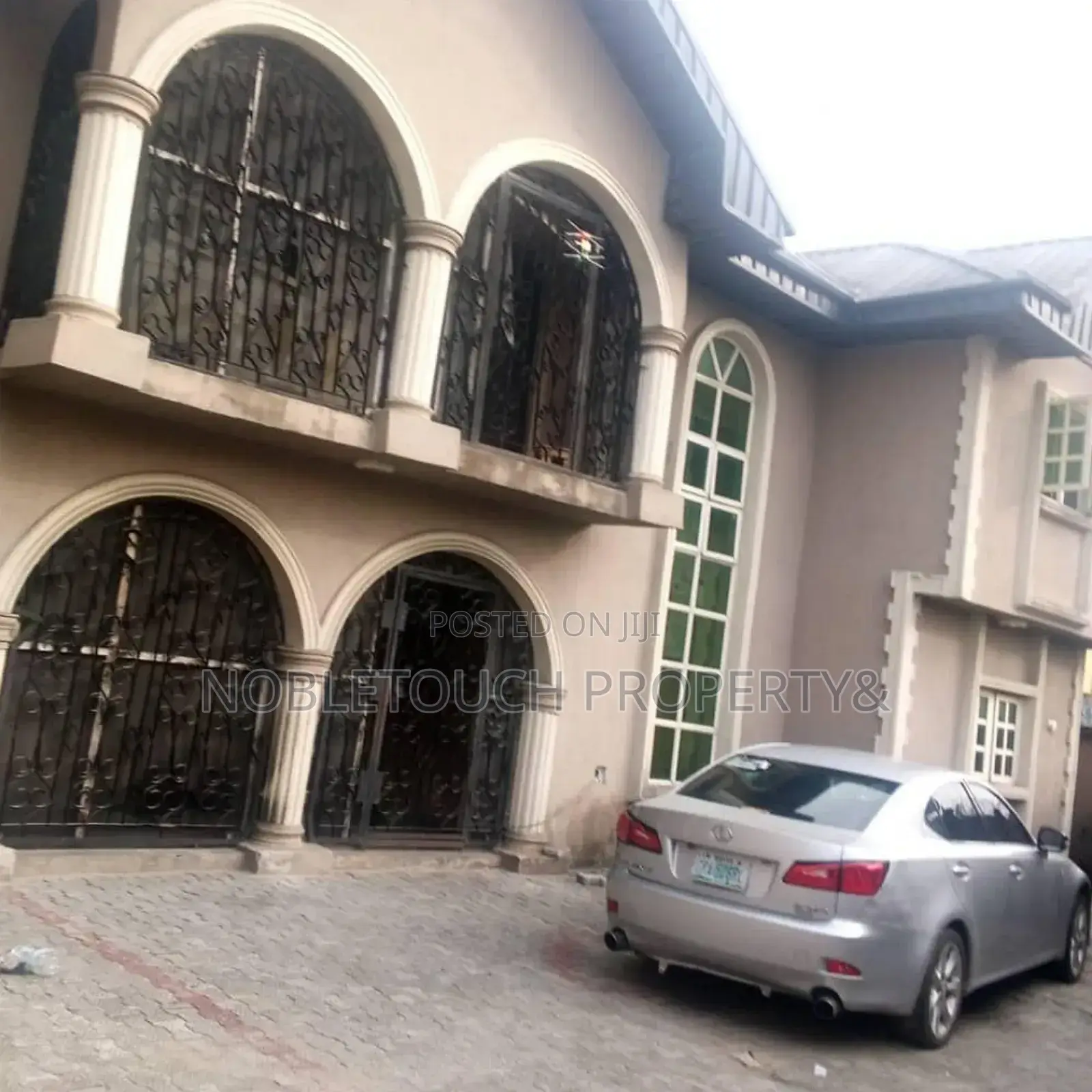 3bdrm Block of Flats in Osubi Warri Delta for sale in Warri