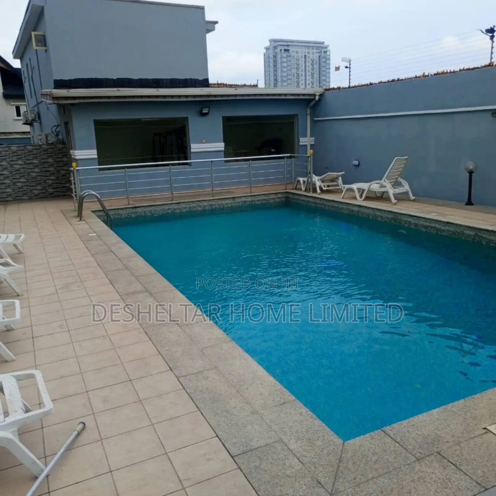 3bdrm Block of Flats in Adewale Kolawole, Lekki Phase 1 for sale in Lekki Phase 1