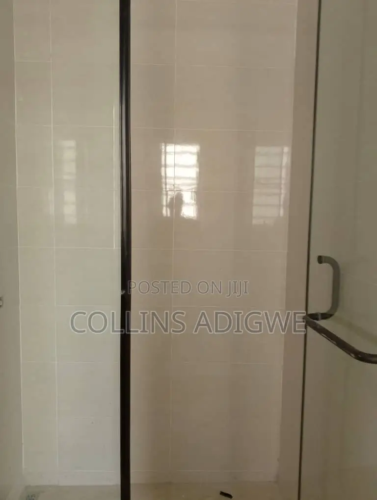 2bdrm Apartment in Ikate for sale in Ikate