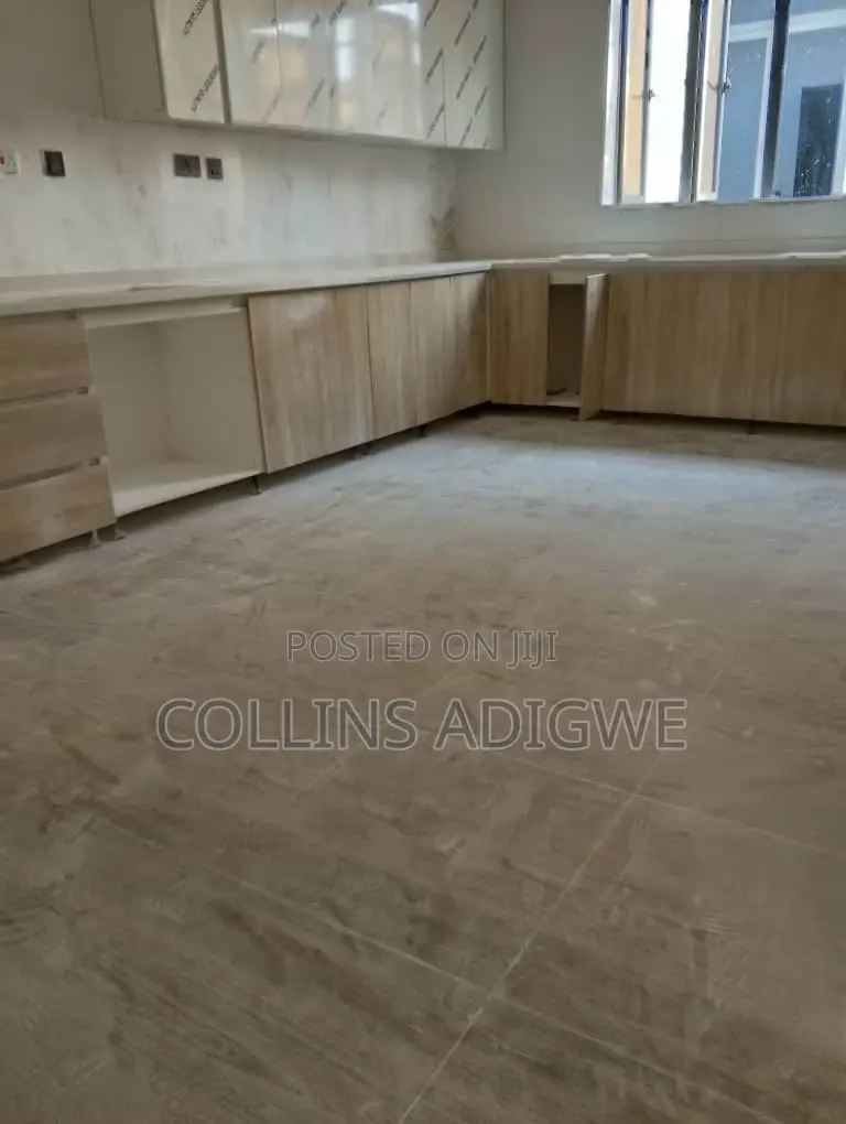 4bdrm Duplex in Ikate Lekki for sale in Ikate