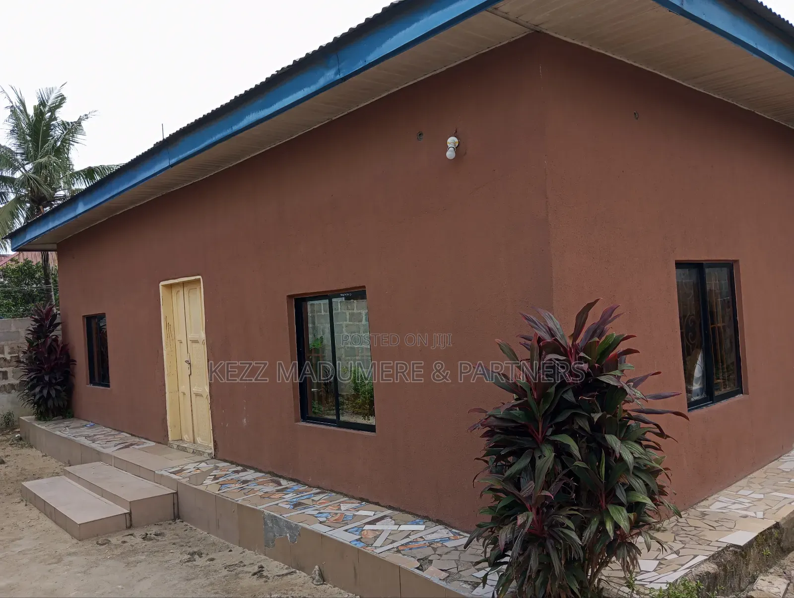 For Sale : Church Hall With 1 Bedr Flat at Eliparanwo in Port-Harcourt