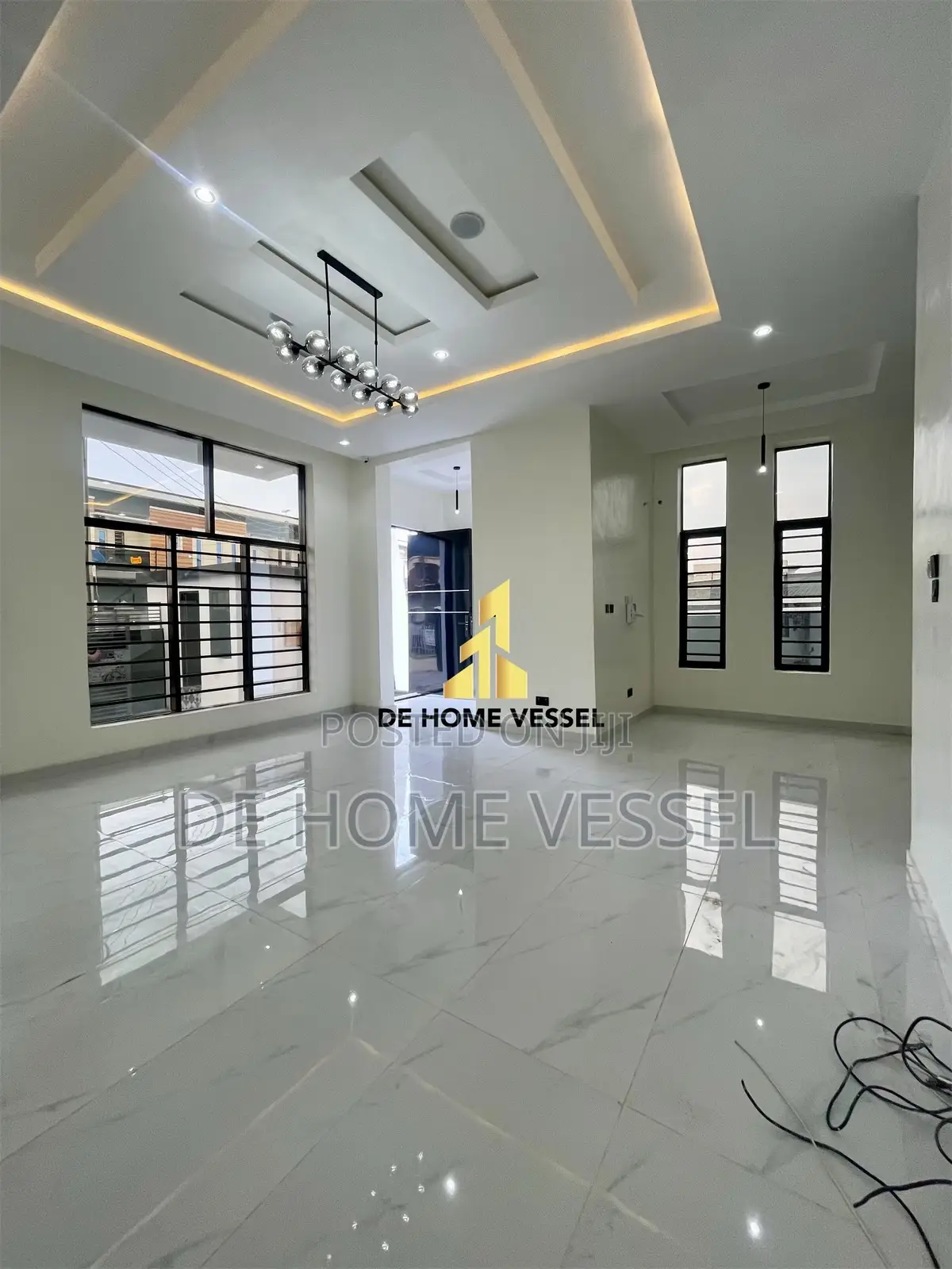 5bdrm Duplex in Ajah for sale in Ajah