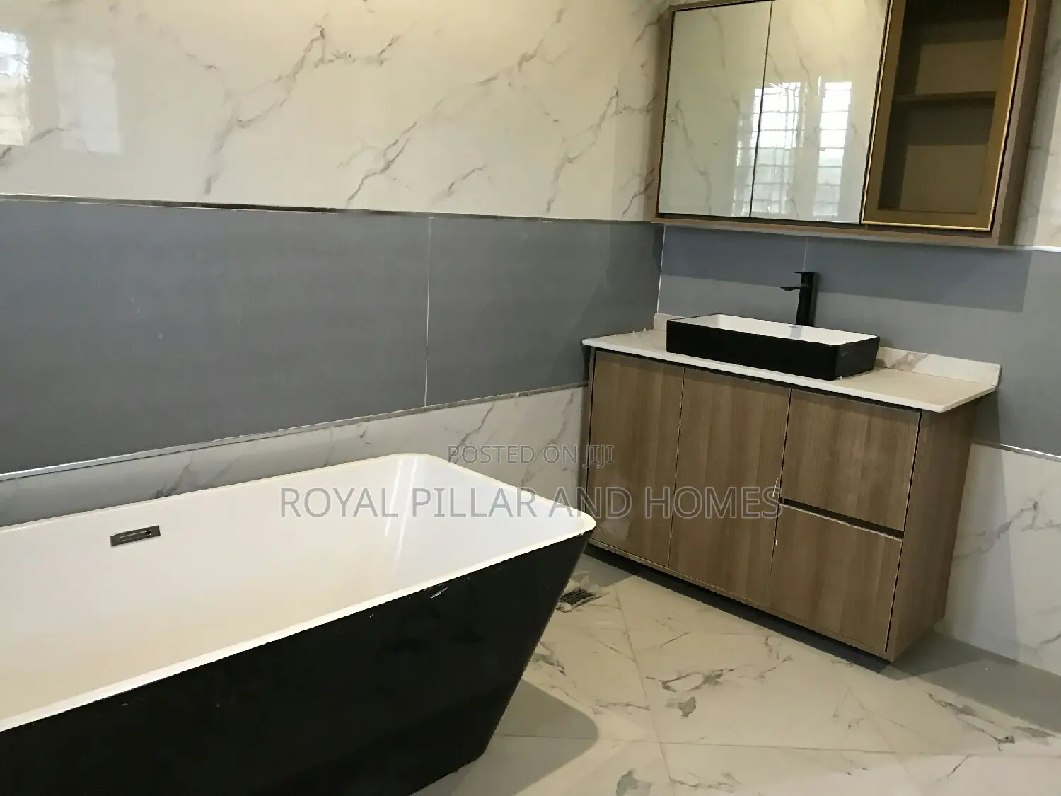 5bdrm Duplex in Guzape for rent in Guzape District