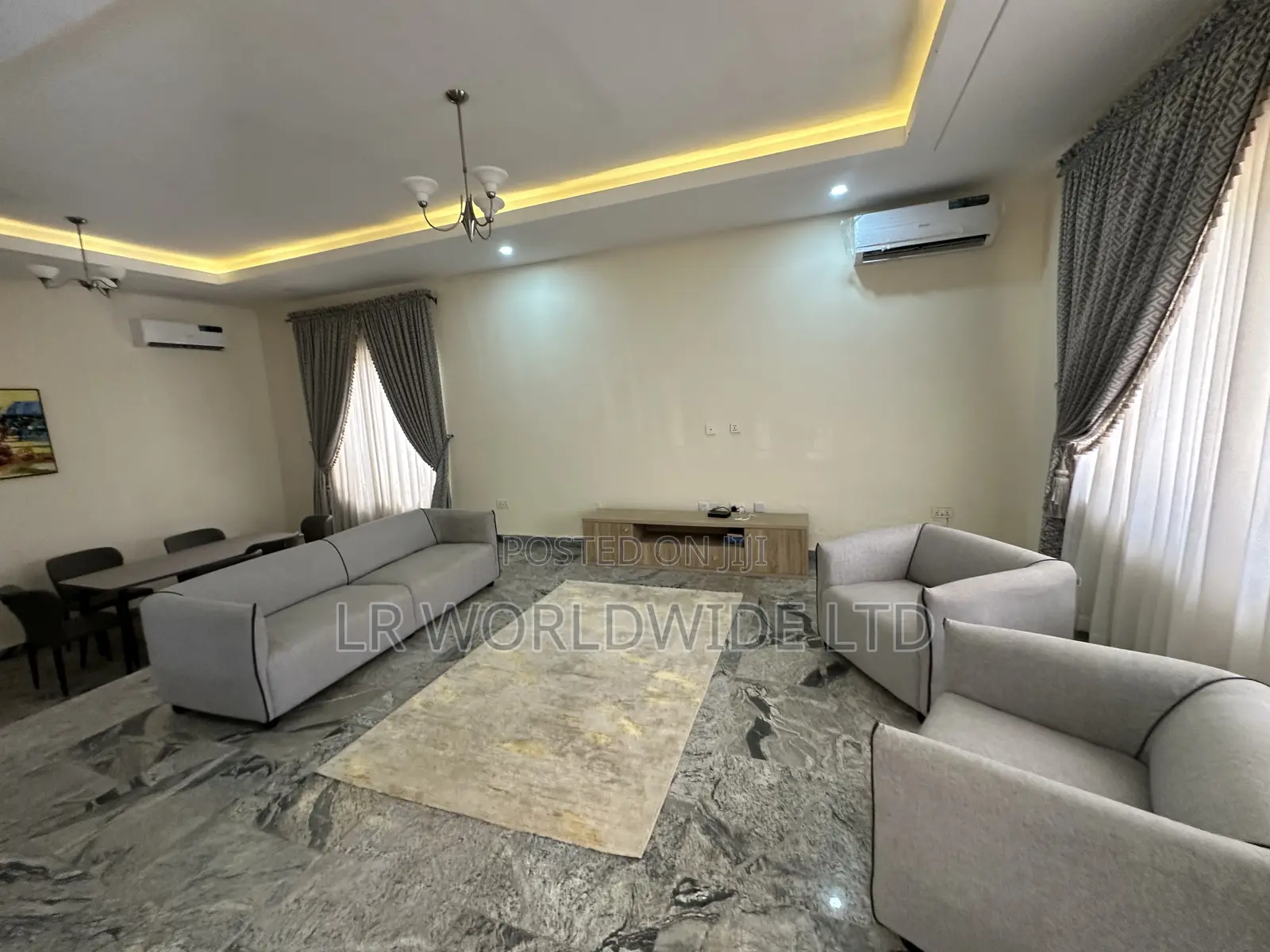 5bdrm Townhouse/Terrace in Durumi for Sale in Durumi