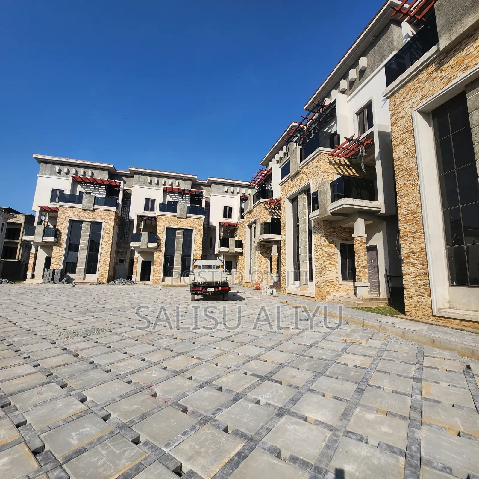 5bdrm Townhouse/Terrace in Jahi Gilmore. for sale in Jahi