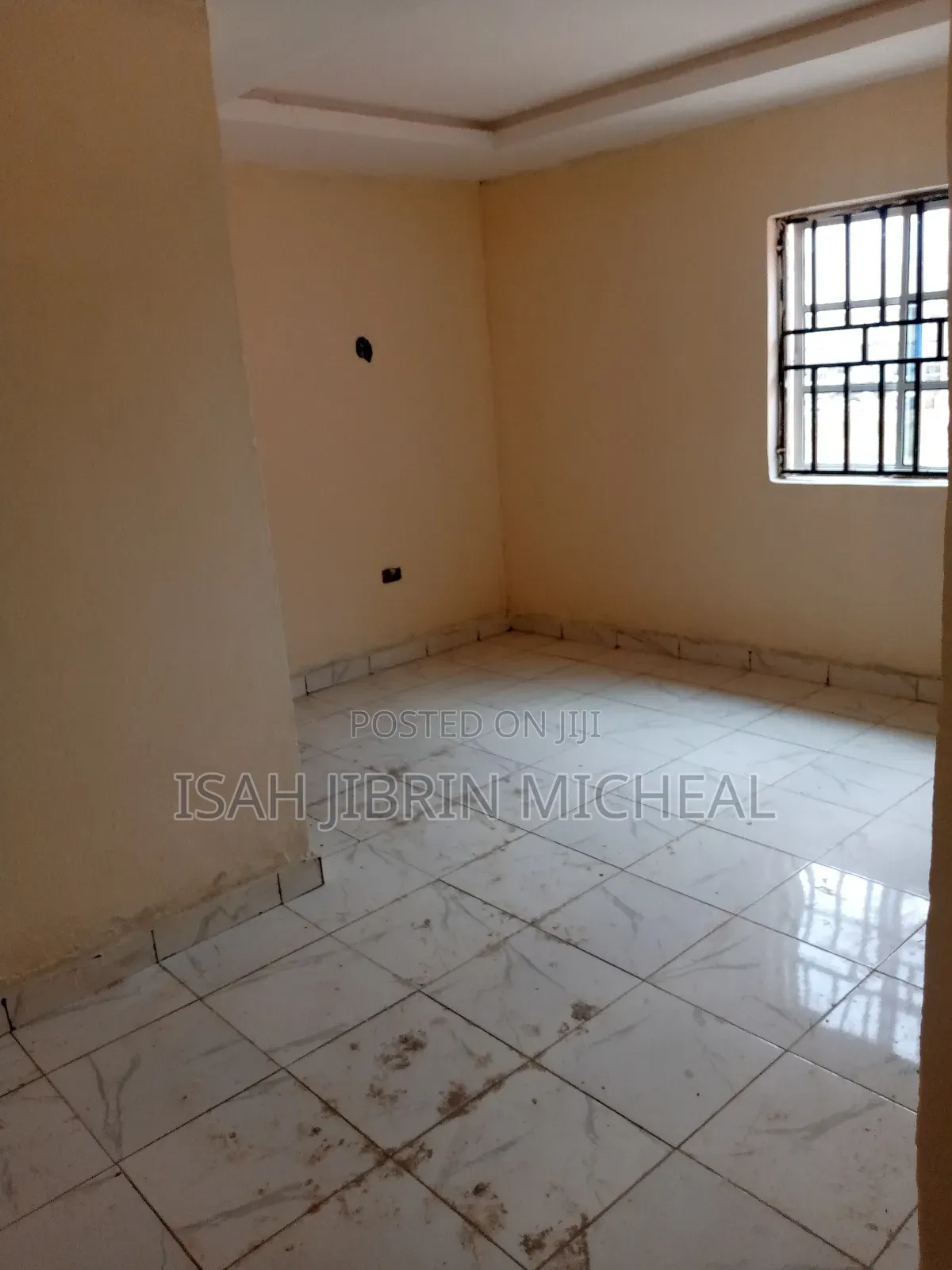 Standard Newly Built Warehouse for Rent by Deidei Expressway in Kubwa