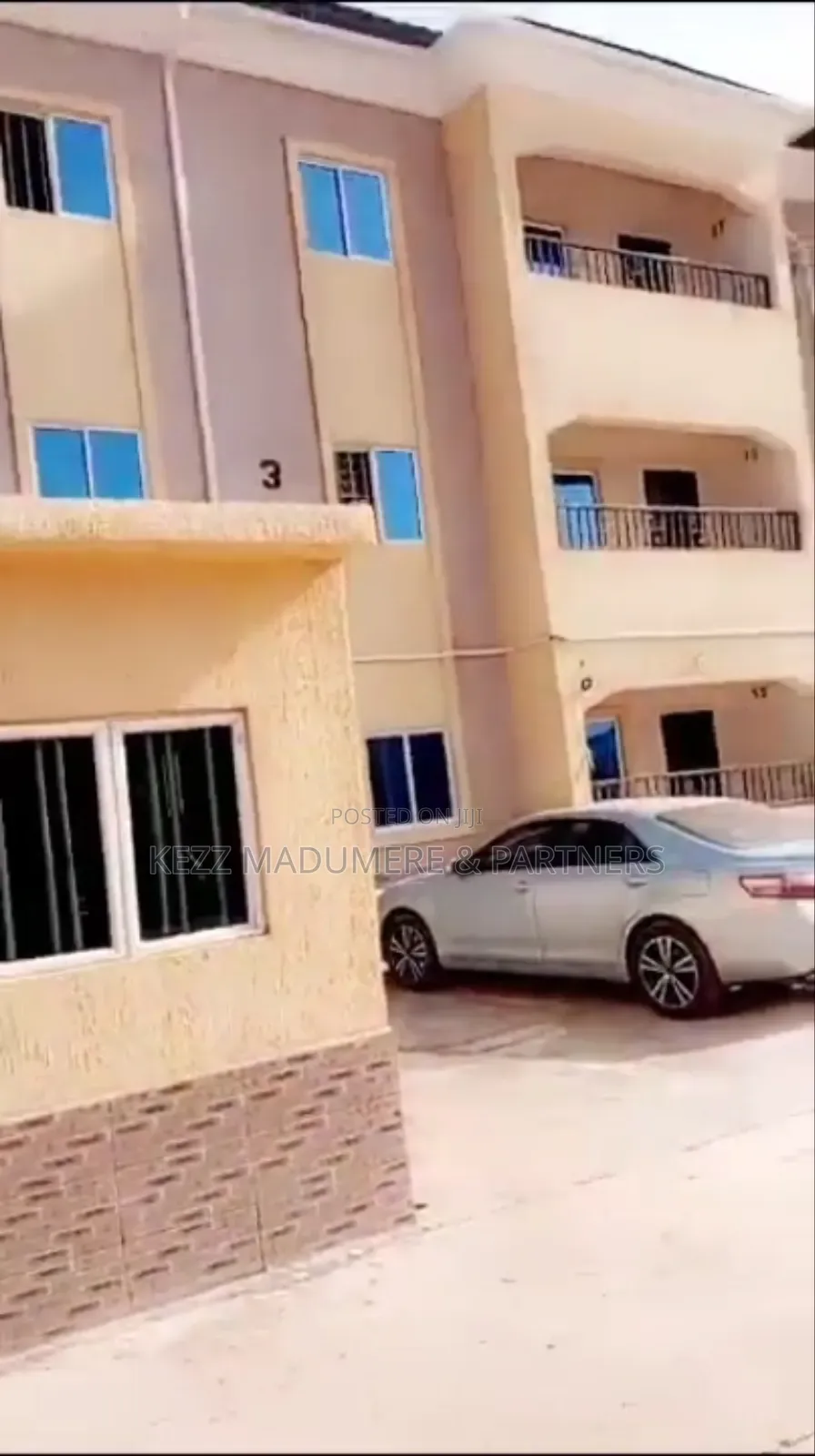 14bdrm House in Enugu, Enugu State for sale in Enugu