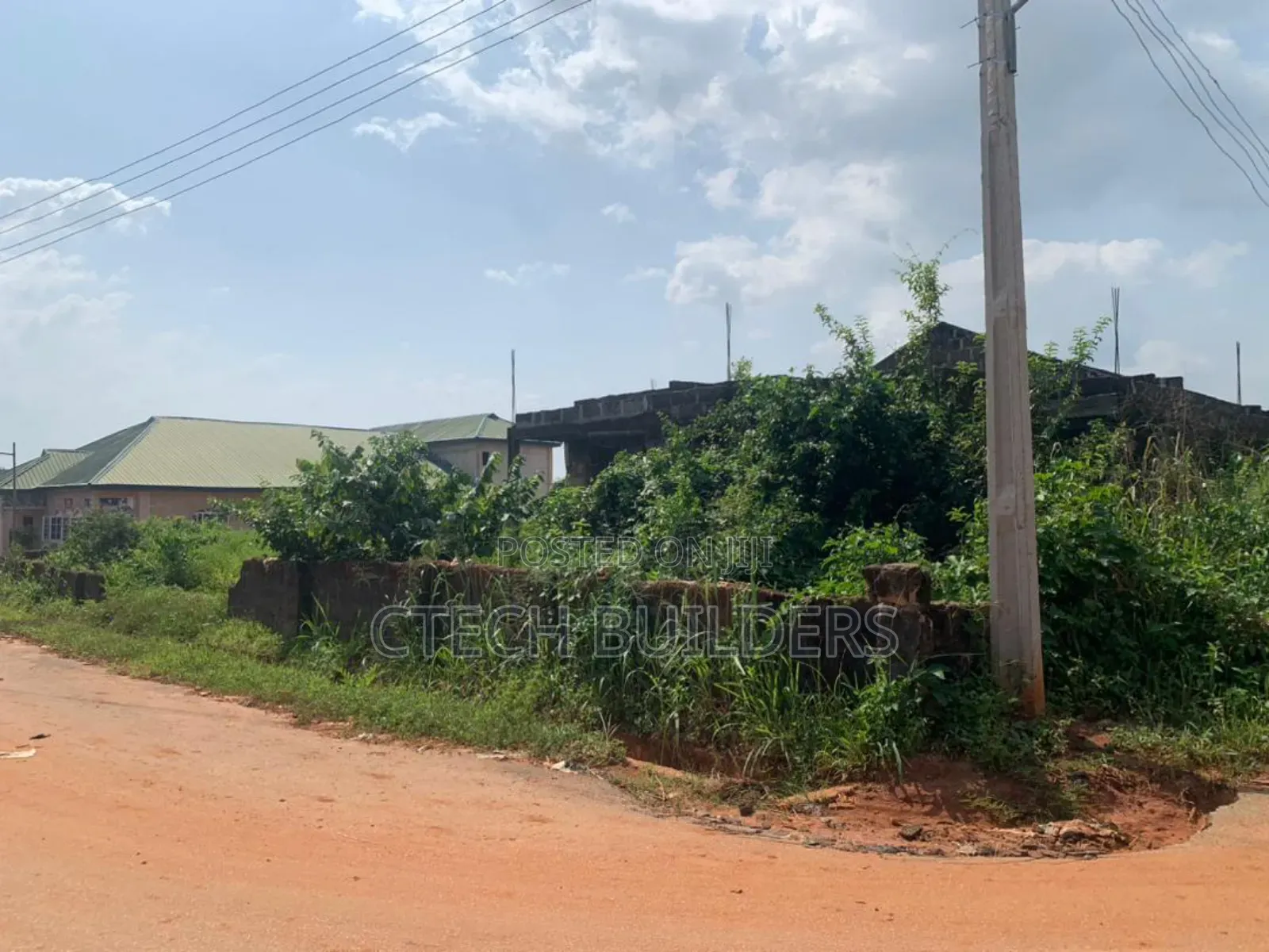Corner Piece 100 X 100 Land in Benin City