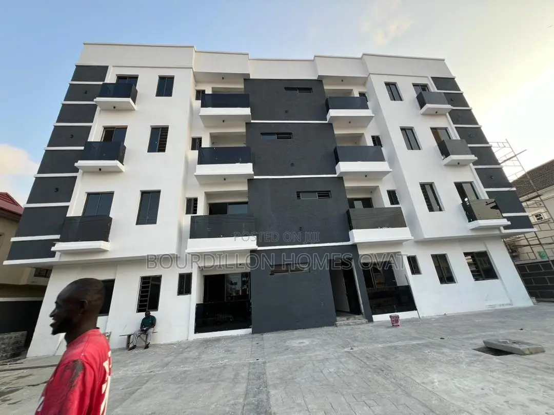 2bdrm Apartment in Lekki Phase 1 for sale in Lekki Phase 1