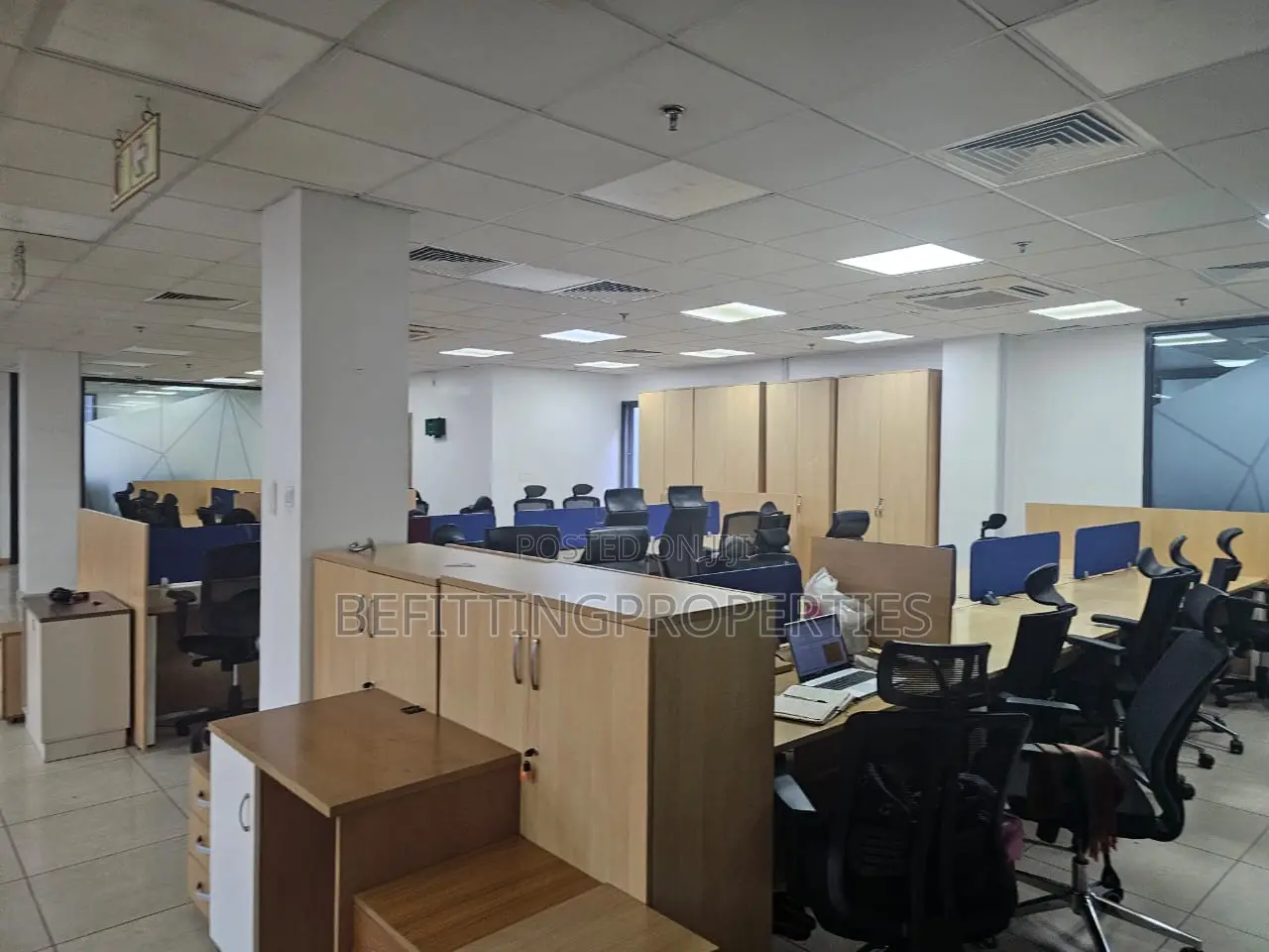 Clean, 280sqm Open-plan Serviced Furnished in Mobolaji Bank Anthony Way