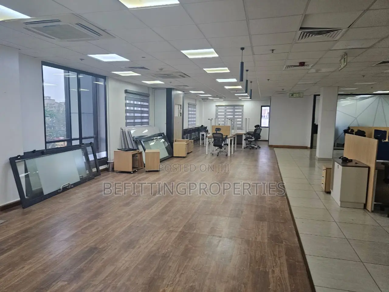 Clean, 280sqm Open-plan Serviced Furnished in Mobolaji Bank Anthony Way