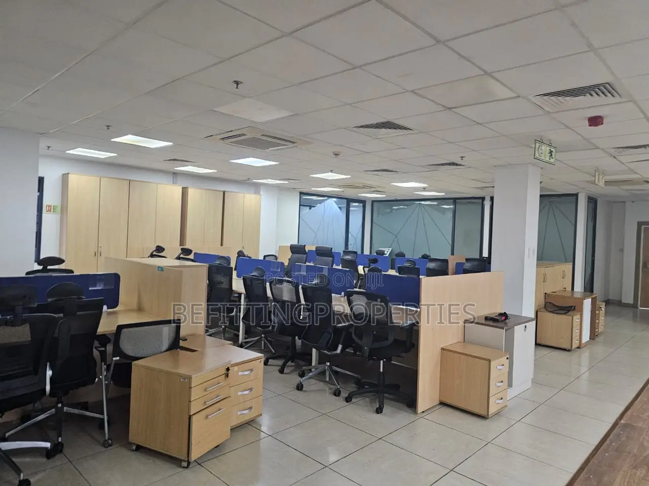 Clean, 280sqm Open-plan Serviced Furnished in Mobolaji Bank Anthony Way