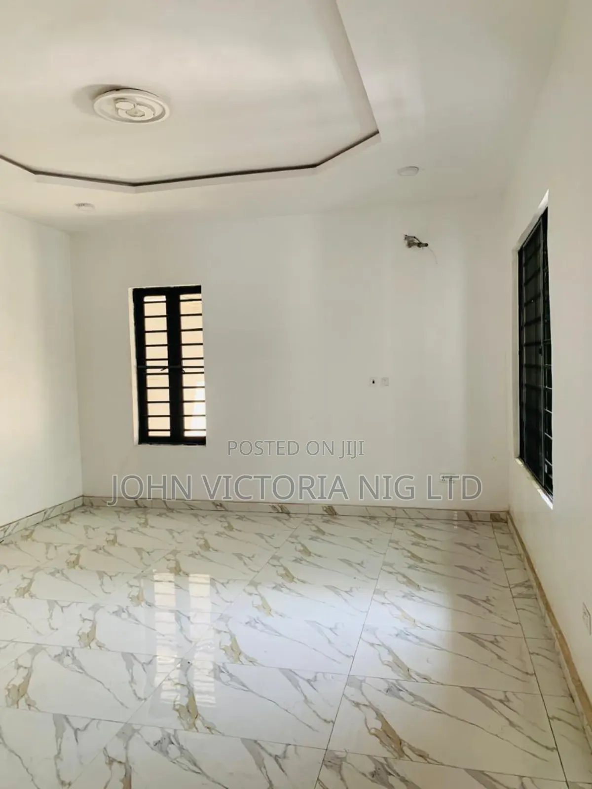 4bdrm Duplex in Lekki Phase2 for sale in Lekki Phase 2