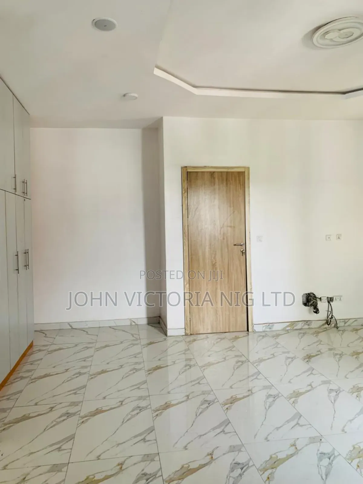 4bdrm Duplex in Lekki Phase2 for sale in Lekki Phase 2