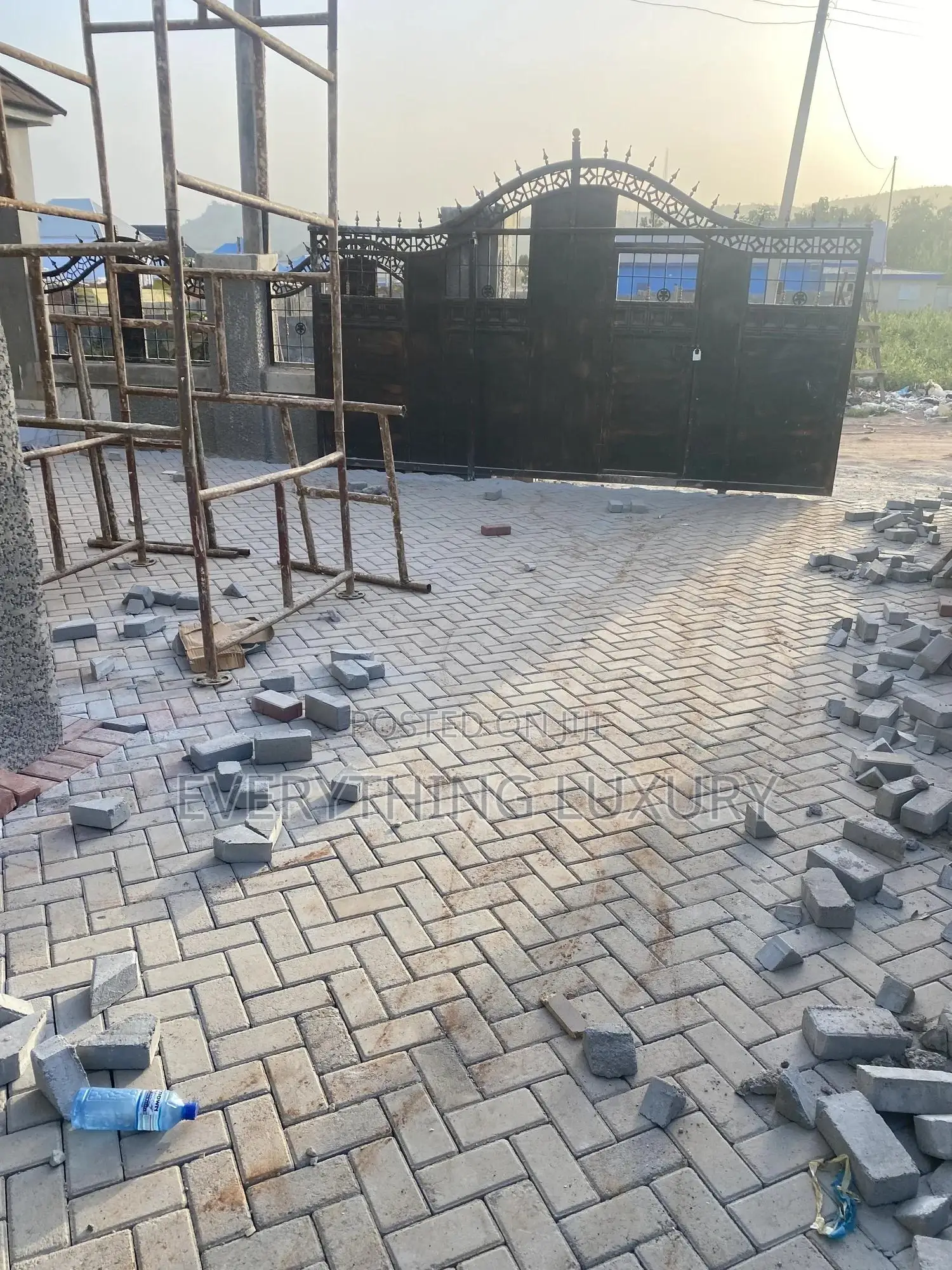 1bdrm Block of Flats in Ushafa for rent in Ushafa