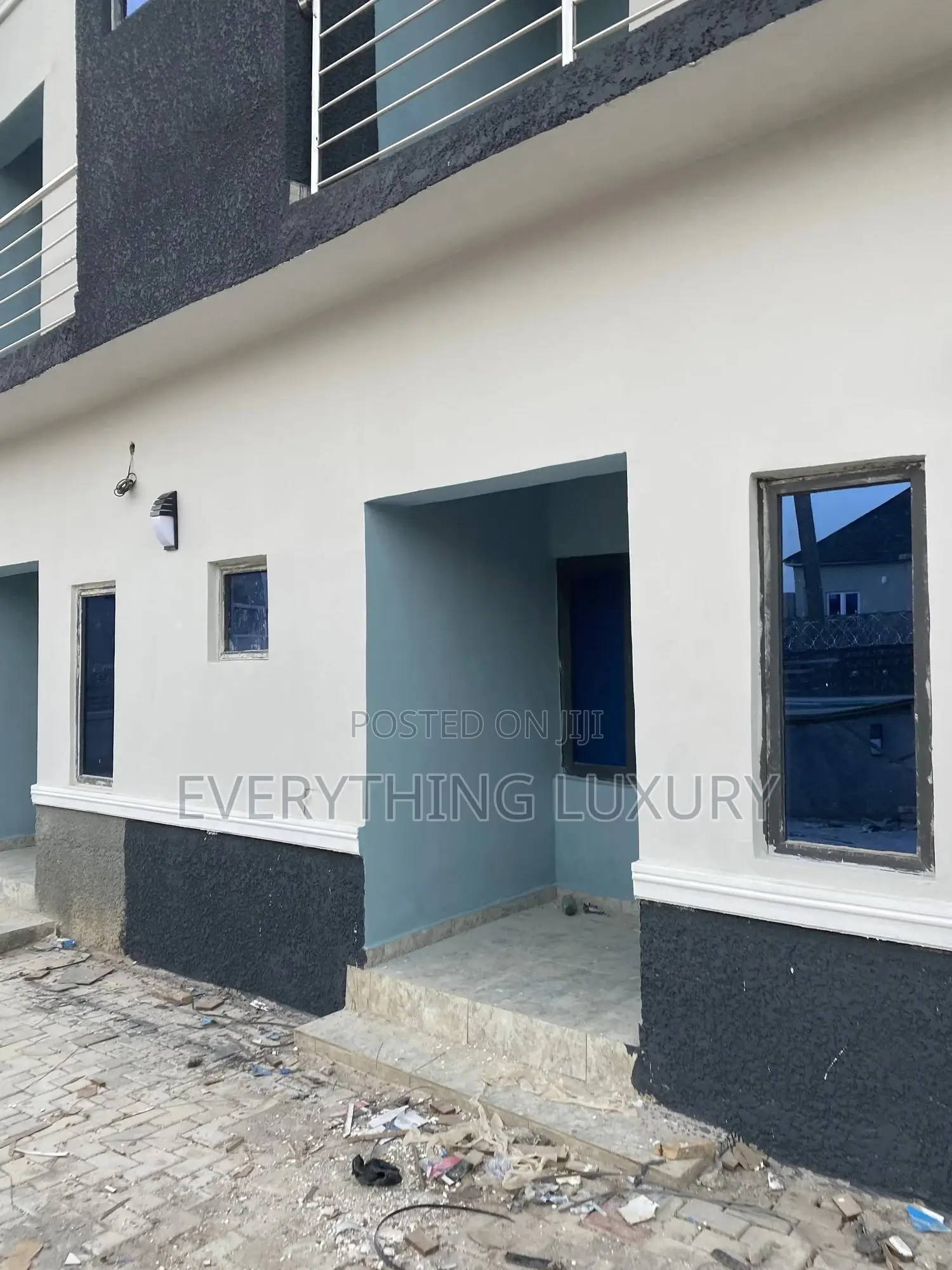 2bdrm Townhouse / Terrace in Ushafa for rent in Ushafa