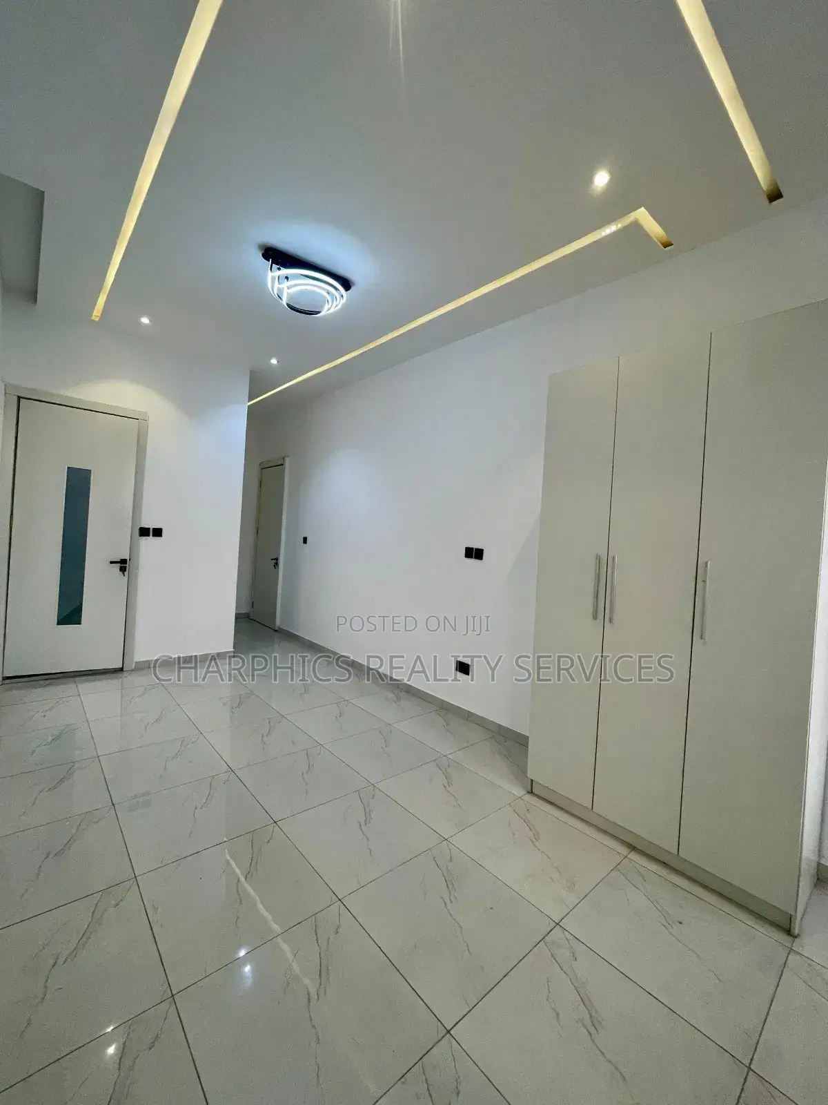 5bdrm Duplex in Lekki for sale in Lekki