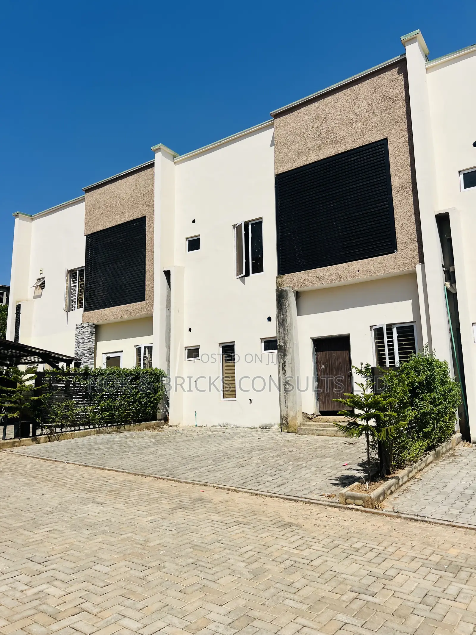 4bdrm Duplex in Jemz Court, Katampe Extension for sale in Katampe Extension