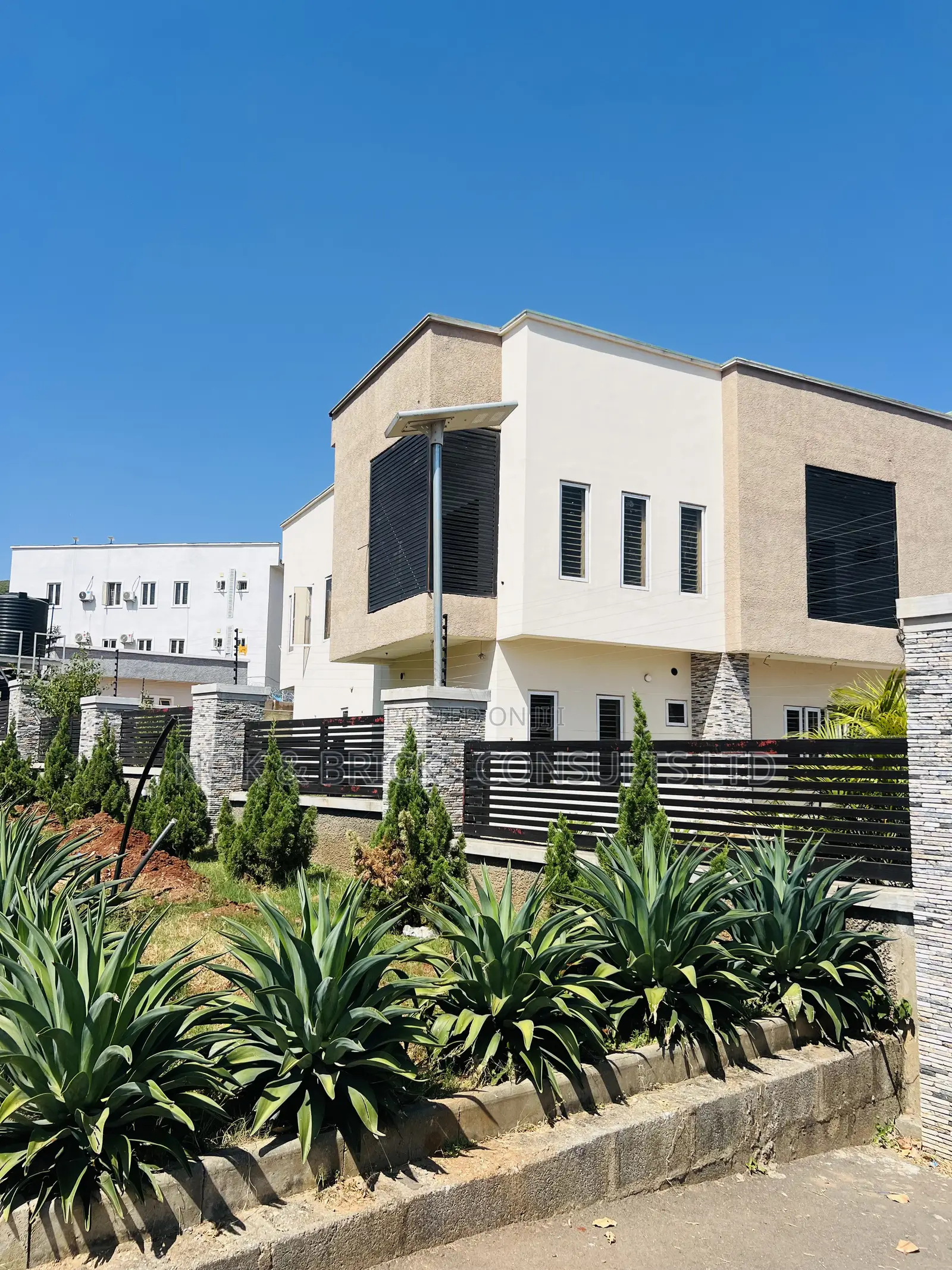 4bdrm Duplex in Jemz Court, Katampe Extension for sale in Katampe Extension