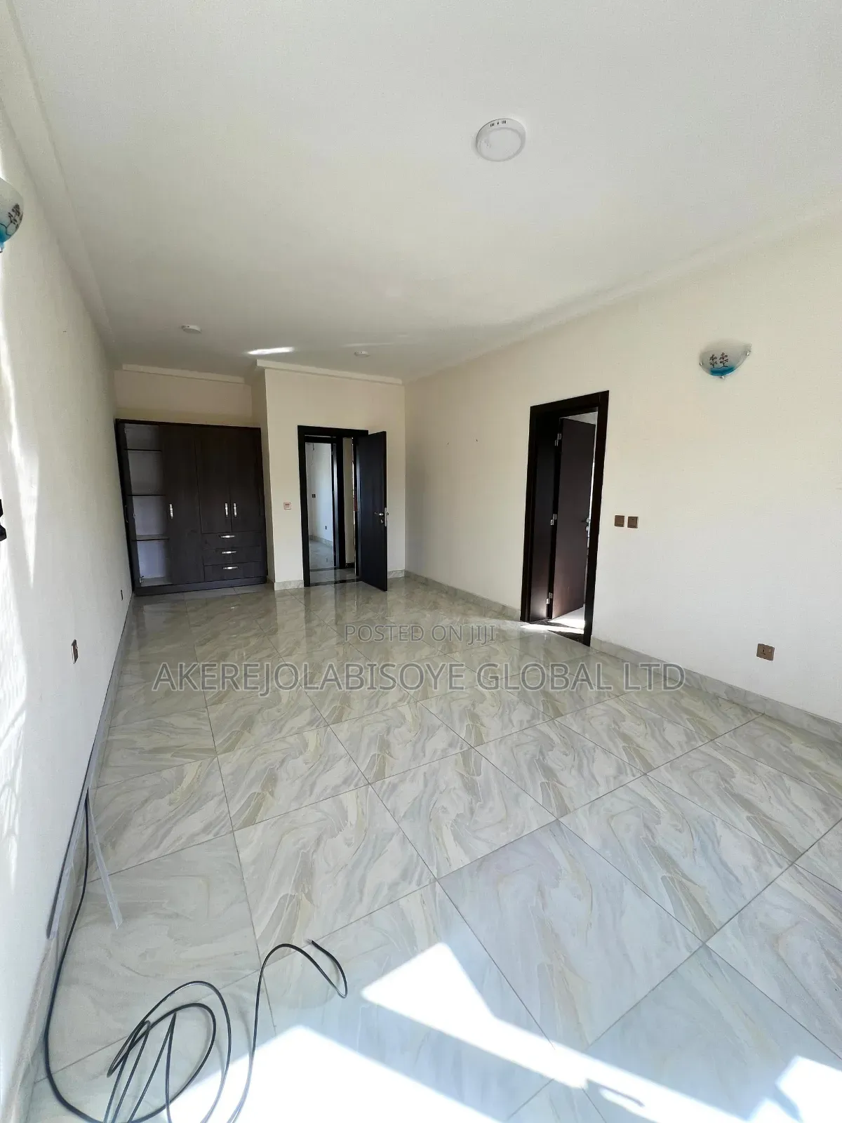 4bdrm Duplex in Jahi Gilmore for rent in Jahi
