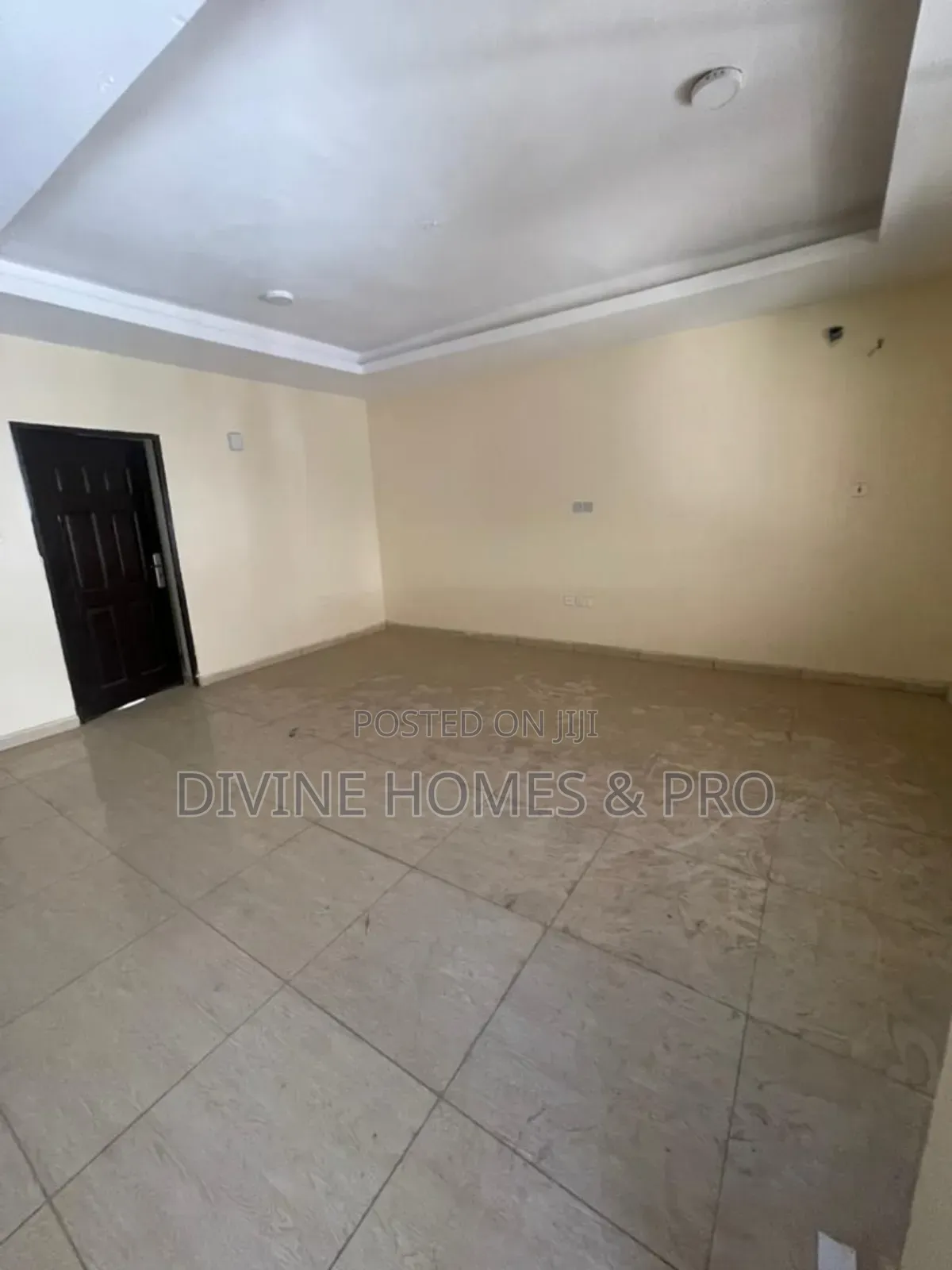 4bdrm Duplex in Life Camp for sale in Life Camp