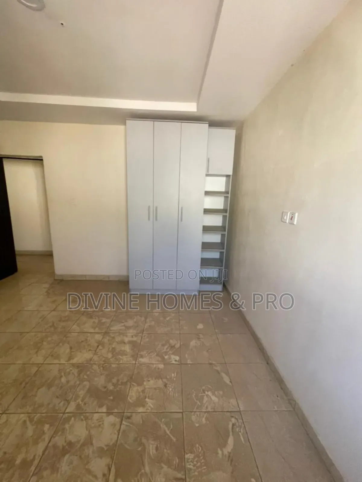 4bdrm Duplex in Life Camp for sale in Life Camp