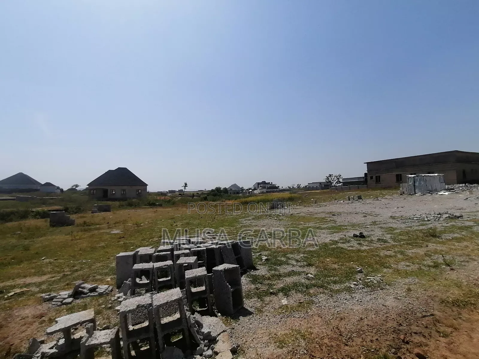 400sqm for Sale Below 10 Million in Lugbe District