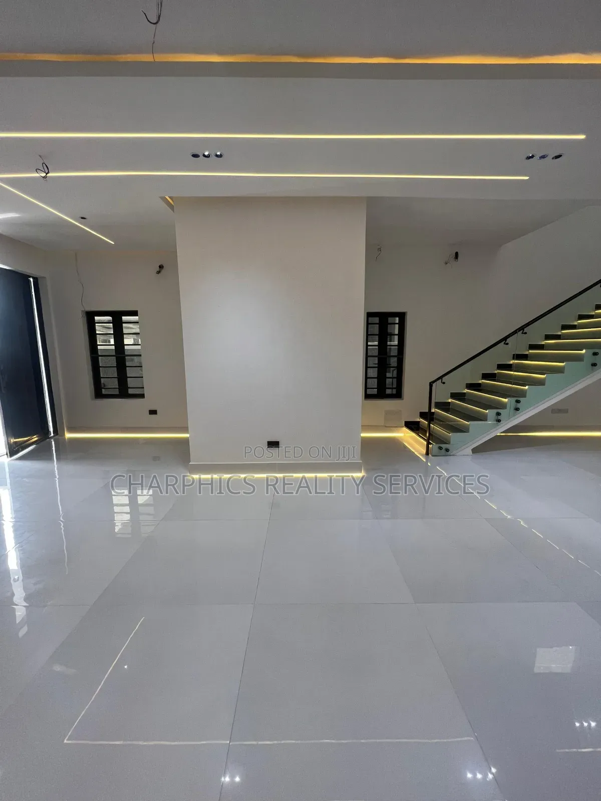 5bdrm Duplex in Ajah for sale in Ajah