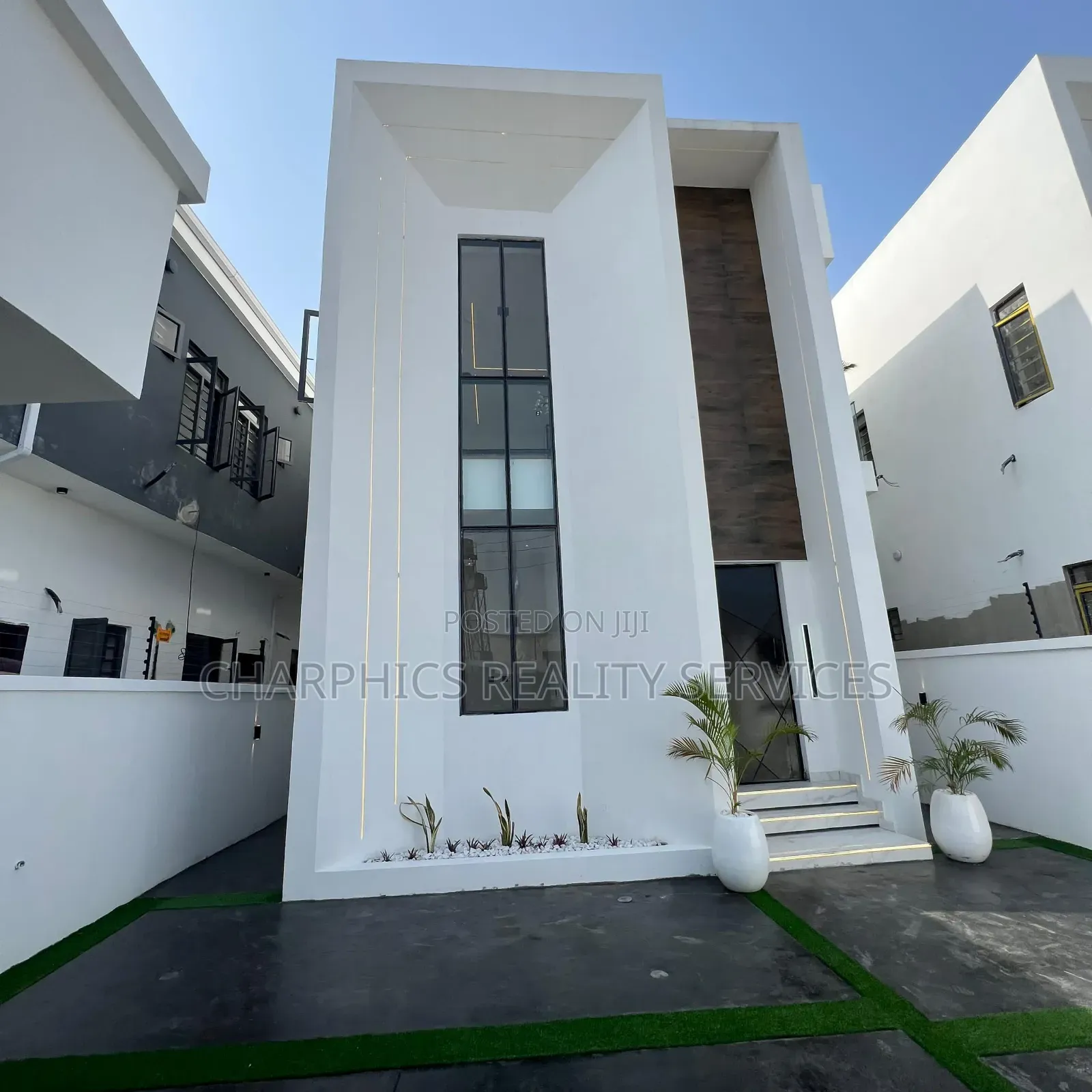 5bdrm Duplex in Ajah for sale in Ajah