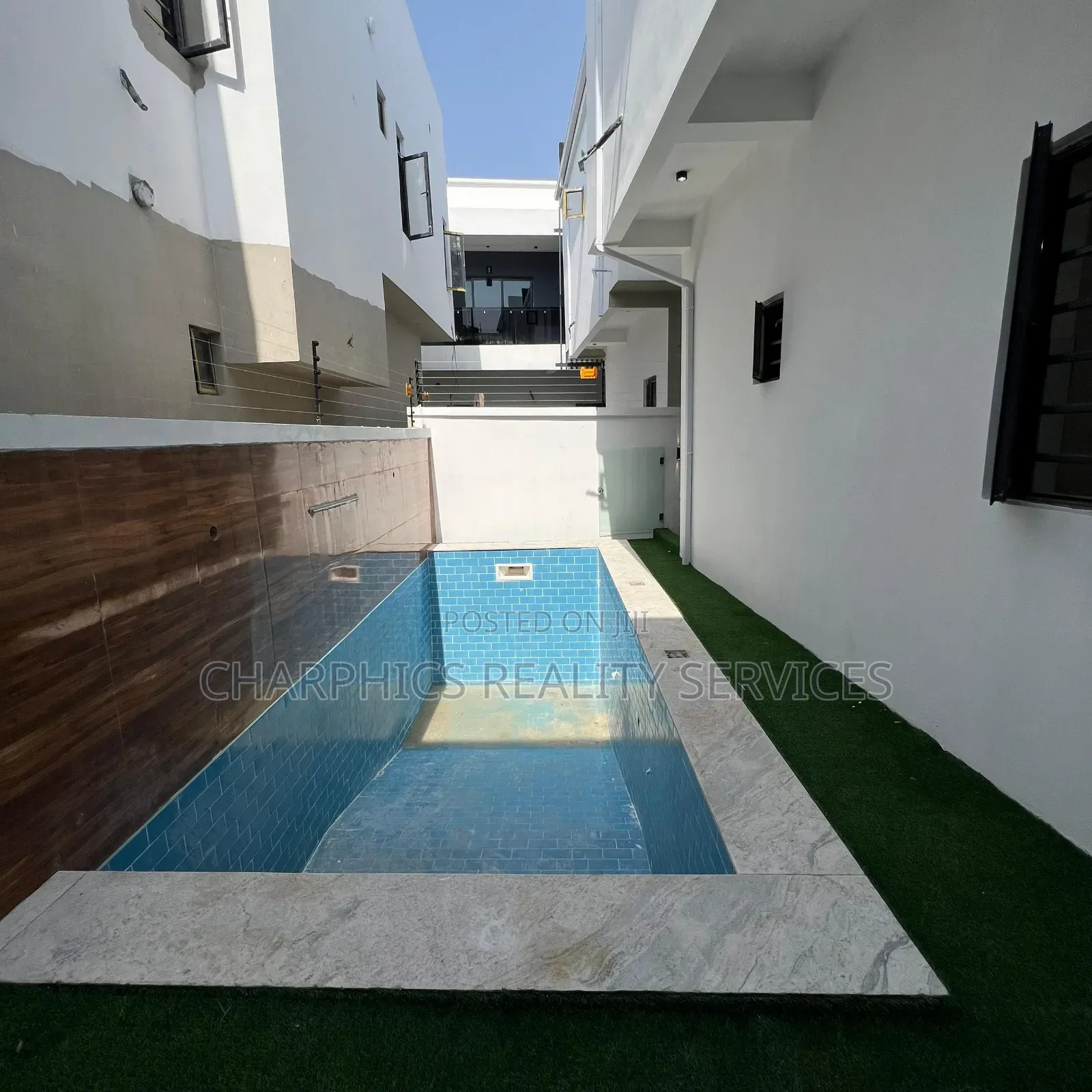 5bdrm Duplex in Ajah for sale in Ajah