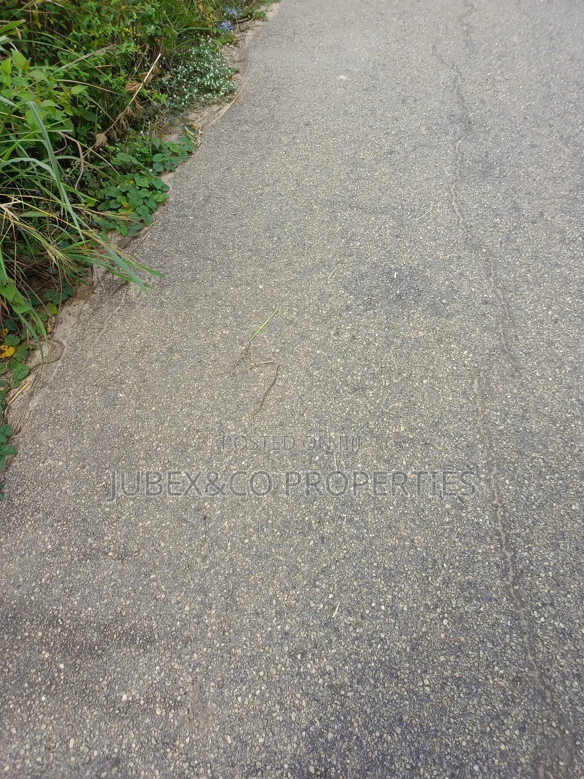 Land Facing Idiroko Road Express Way in Ado-Odo/Ota