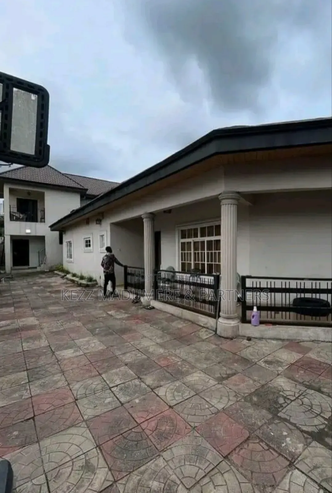 3bdrm Bungalow in Dr Peter Odili , for sale in Trans Amadi